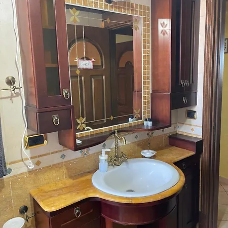Il Podere Эболи